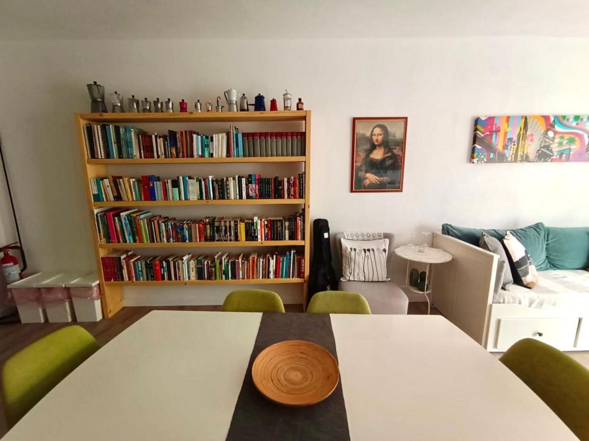 Indipendente Nel Centro Di Decimomannu Villa Exteriör bild